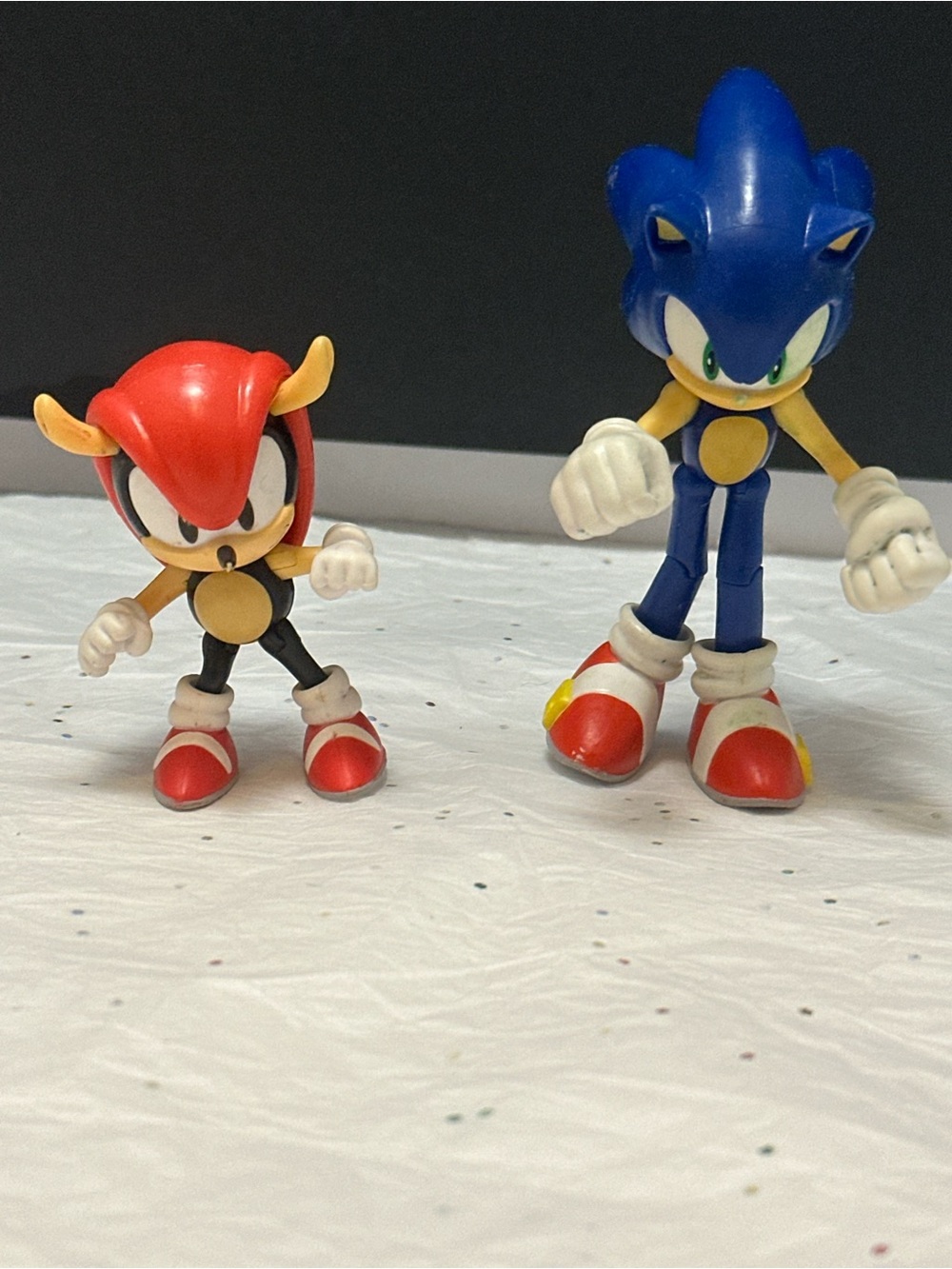 Sonic The Hedgehog Blue & Red Action Figures - Kids Toys